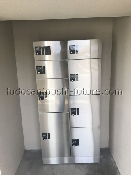 一棟マンションの空室対策として実際に著者が設置した宅配ボックス。共働き世帯や不在時の荷物受け取りニーズに対応し、入居率向上と賃貸物件の競争力強化につながる人気設備
